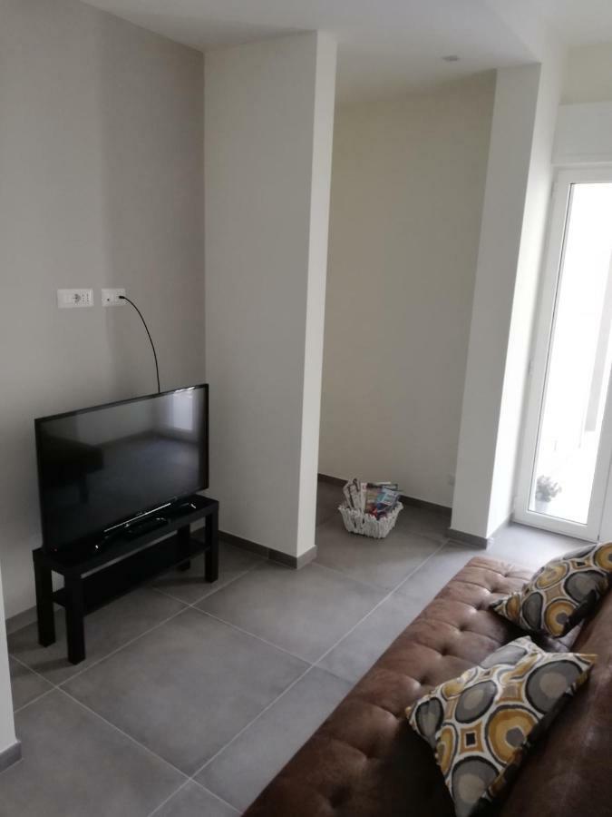 Apartament Dimora San Ferdinando 2 Bari Zewnętrze zdjęcie